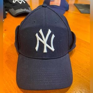 Yankees cap